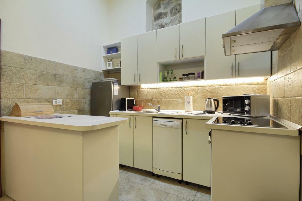 Nikola Apartman *